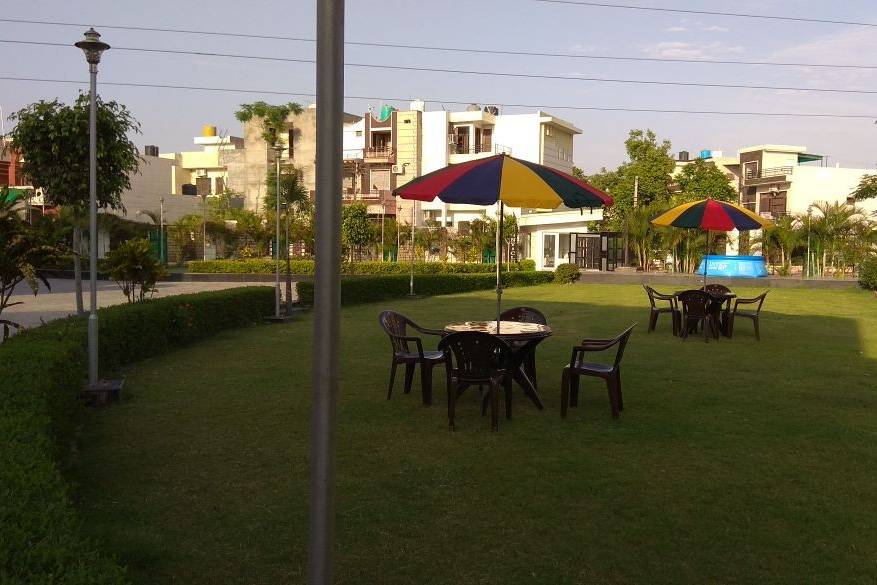 Sunny Club, Chandigarh
