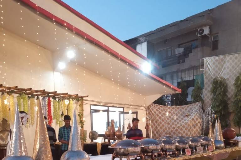 Catering service in old delhi