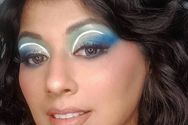Party makeup