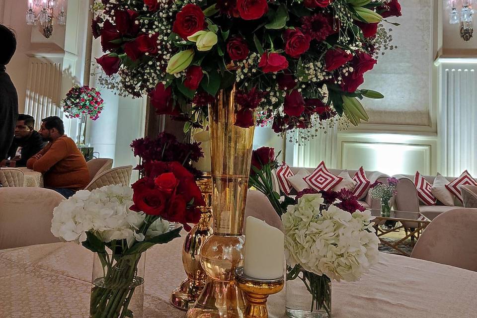 Red Love- Table Decor