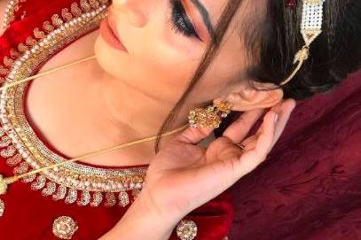 Bridal makeup