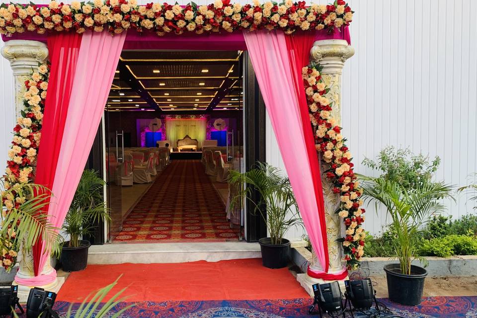 Entrance decor