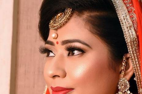 Bridal makeup