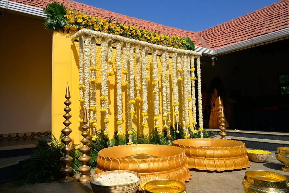 Haldi decor