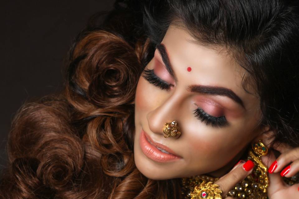 Elegant Bengali Bride