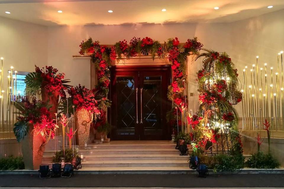 Entrance decor