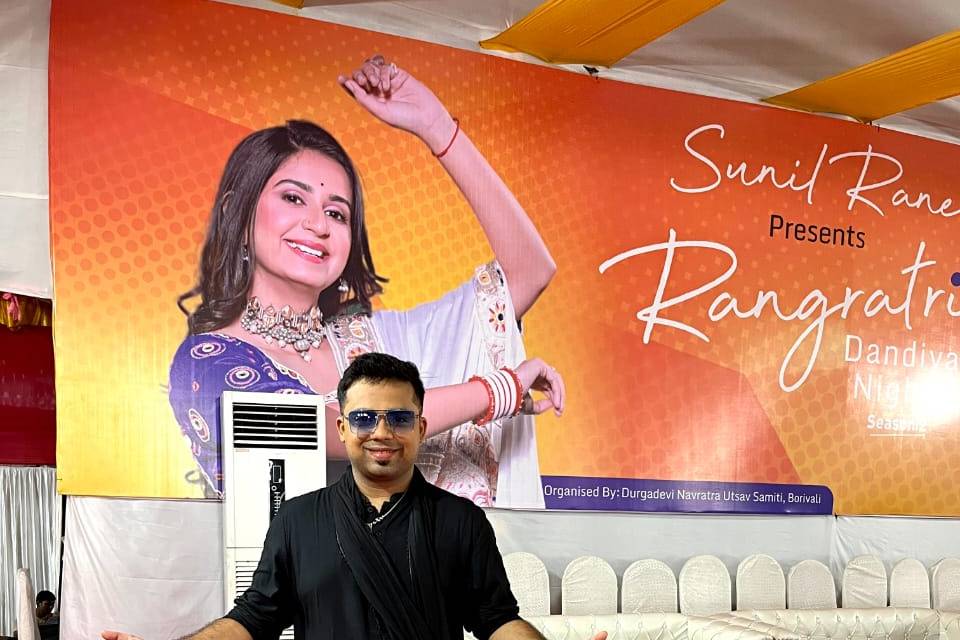 Hosting Rangratri