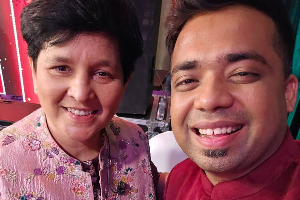 BEST ANCHOR, BEST HOST