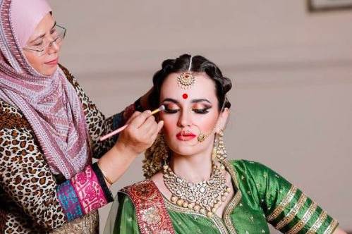 Bridal makeup