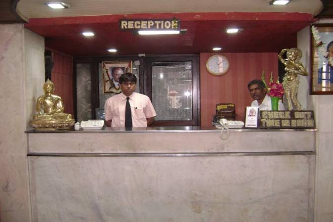 Hotel Heera International