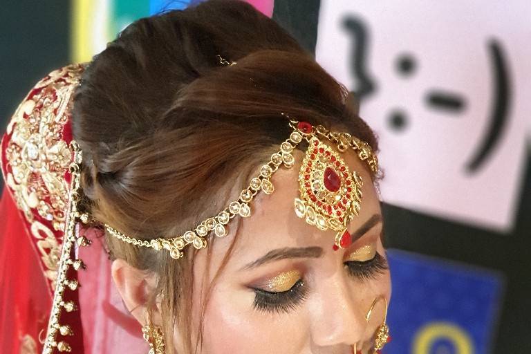 Bridal makeup