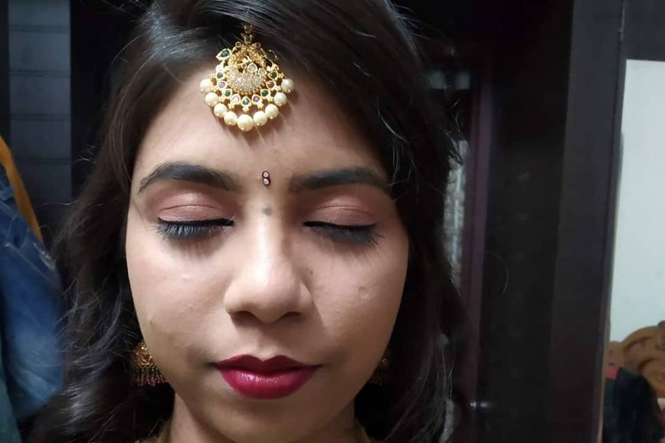 Sudhathi the Makeup Artist