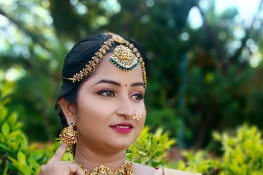 Bridal makeup