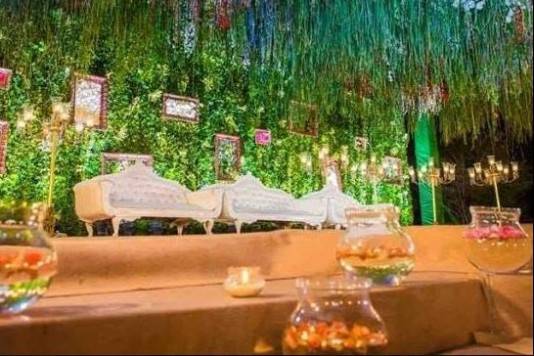 Stage decor