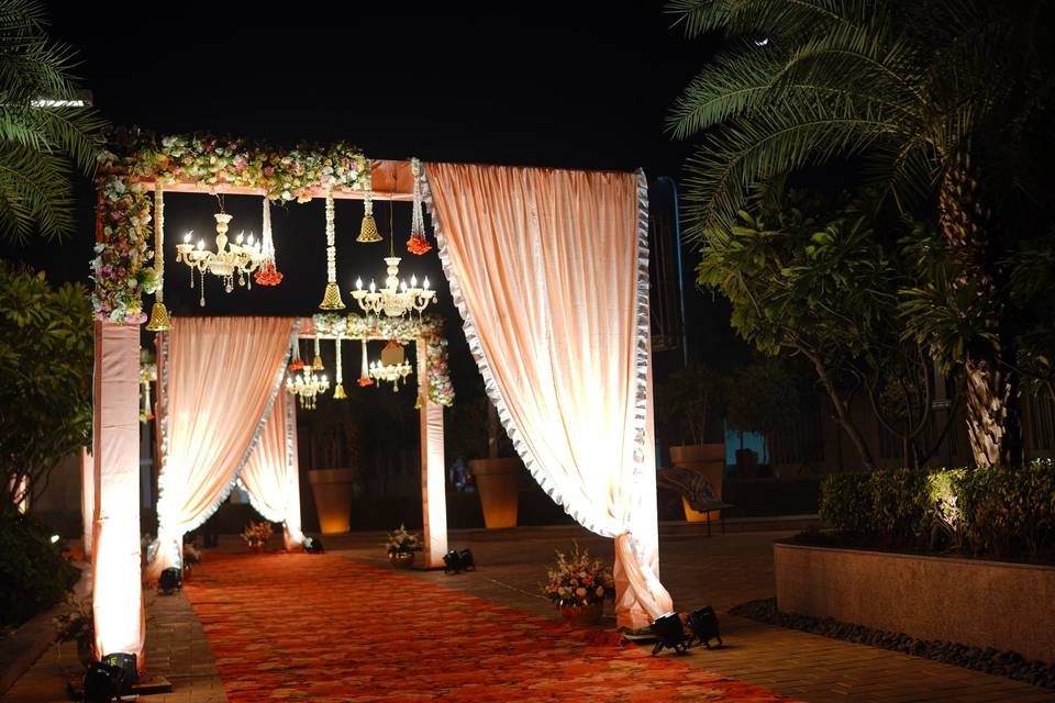 Entrance decor