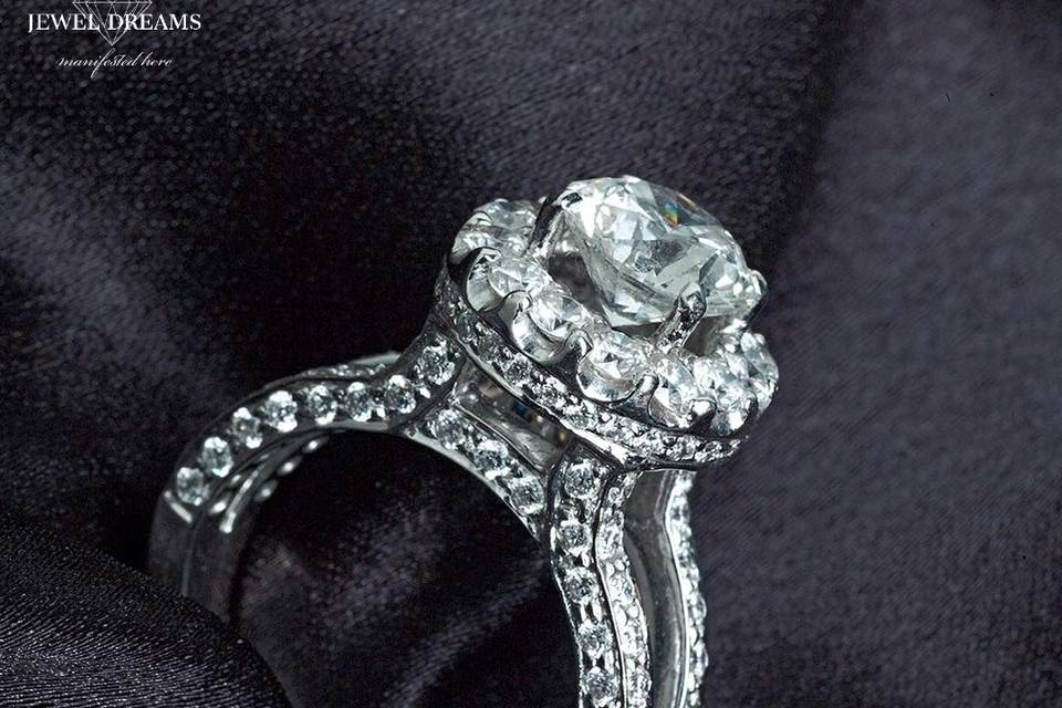 Platinum Diamond Ring