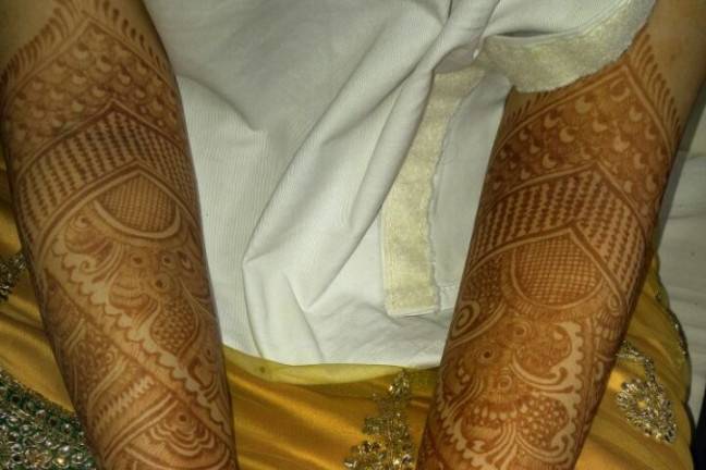 Designer mehndi