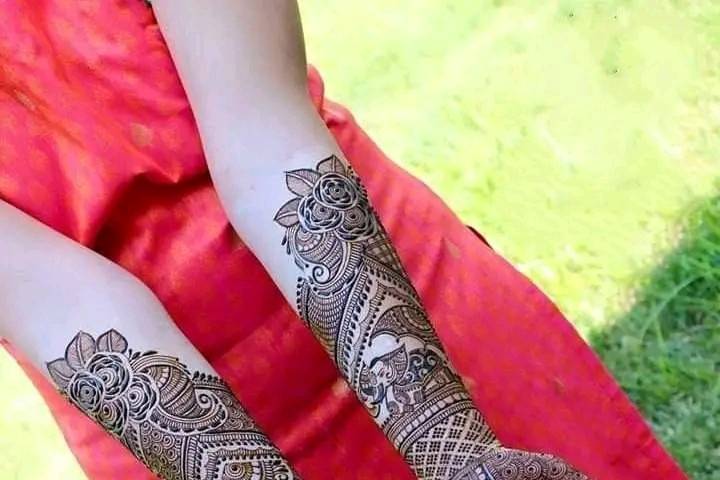 Designer mehndi