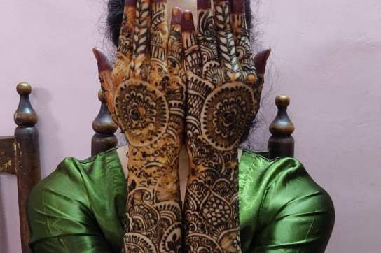 Designer mehndi