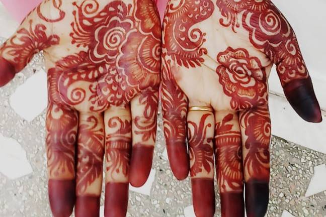 Designer mehndi