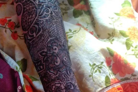 Designer mehndi