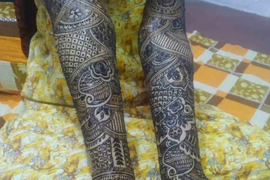 Designer mehndi