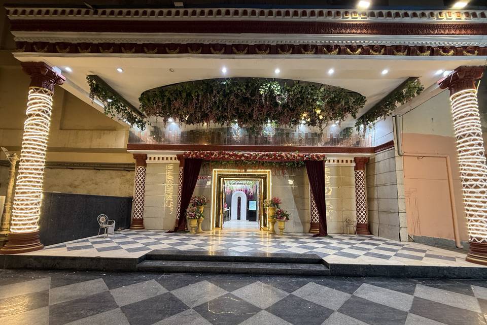 Banana Tree Hotel and Banquets, Sahibabad