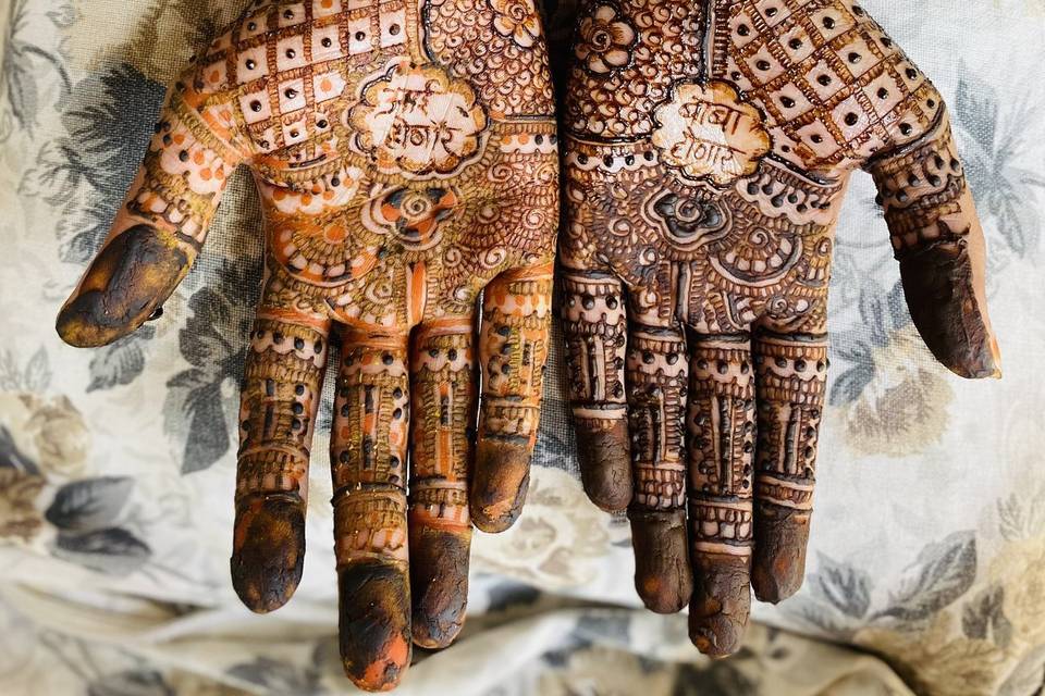 Arpita Mehndi Art