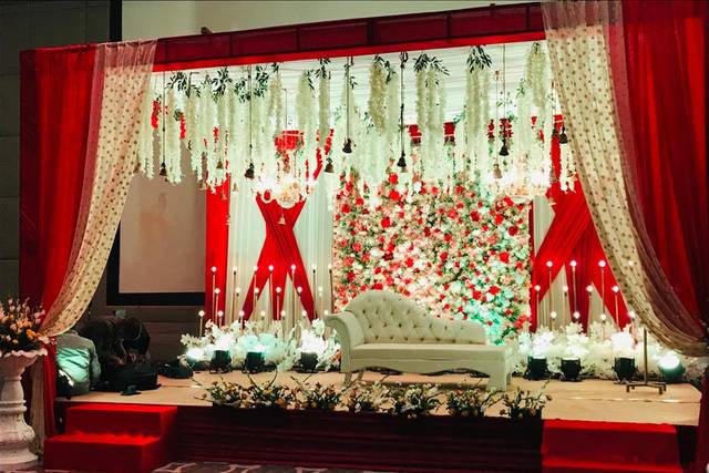 Stage decor