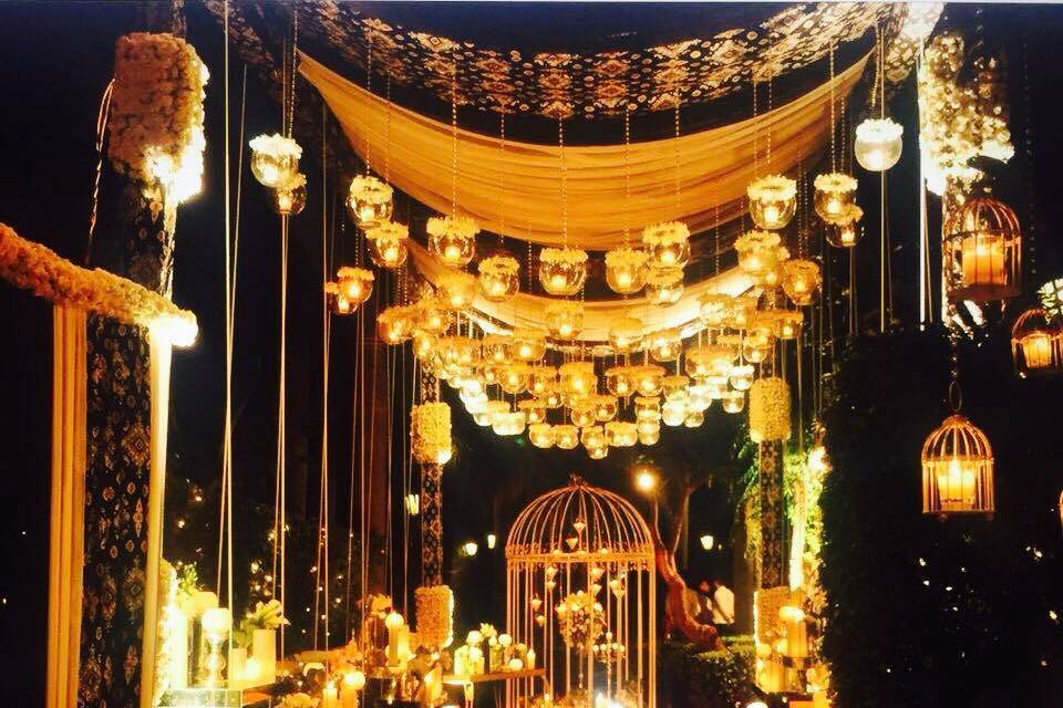 Wedding decor and lighting