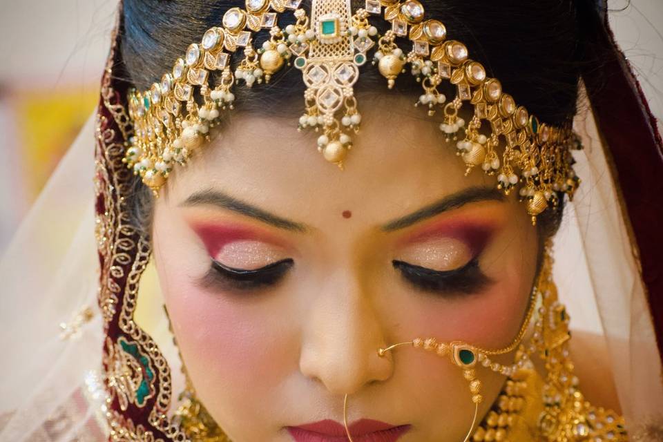 Bridal makeup