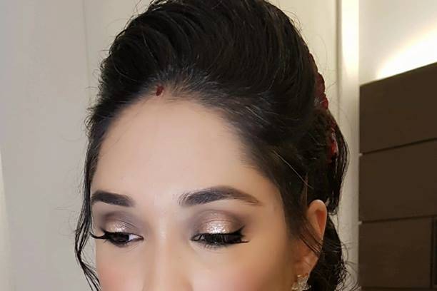 Bridal makeup