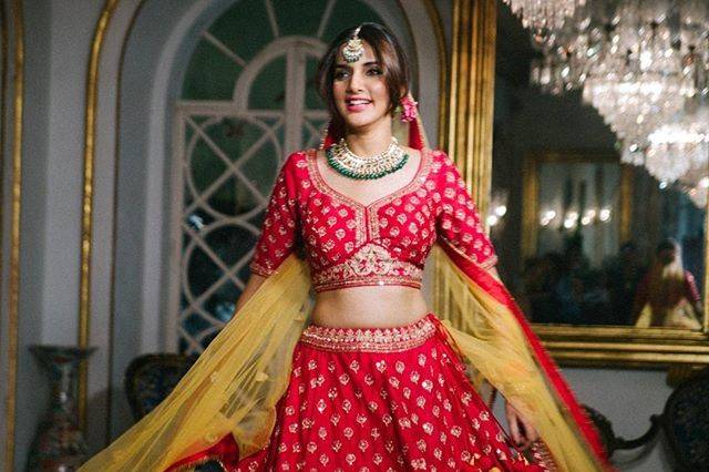 Flyrobe rent lehenga hotsell