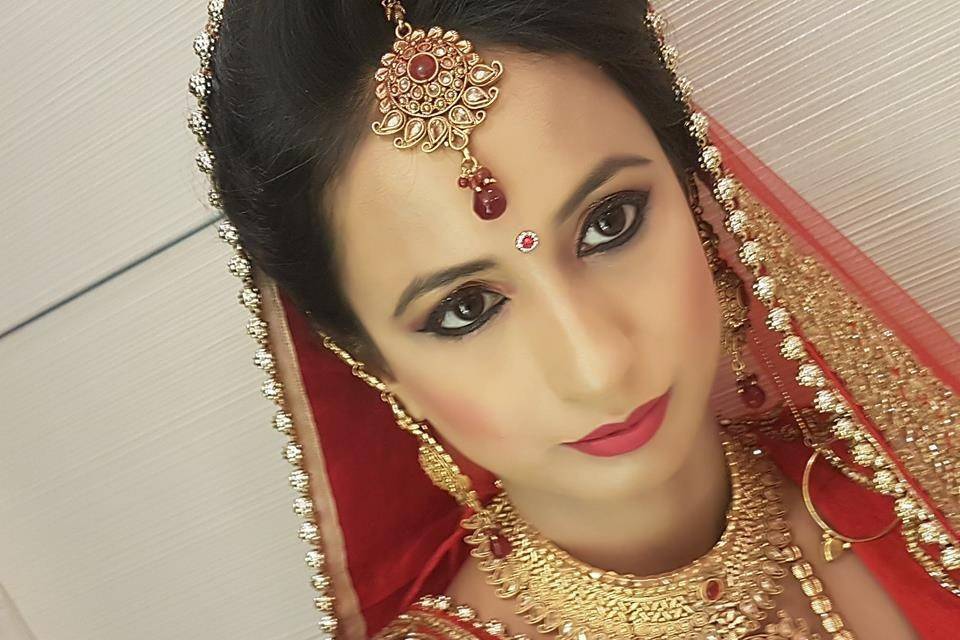 Bridal makeup