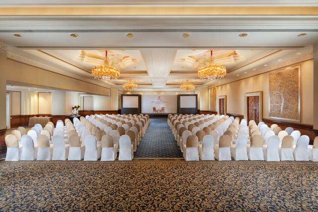 The Leela Palace Bengaluru - Venue - Marathahalli - Weddingwire.in