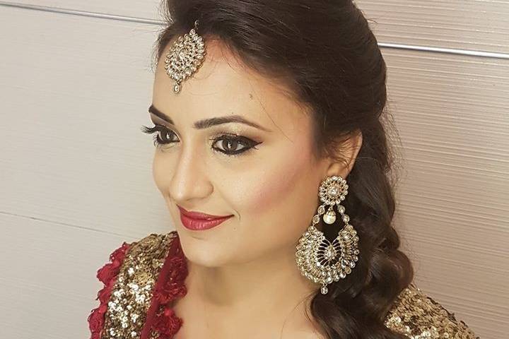 Bridal makeup