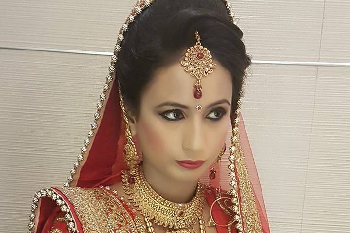 Bridal makeup