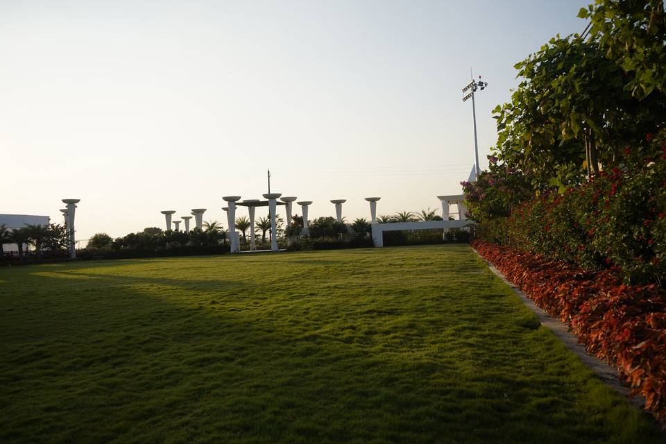 Lawn area