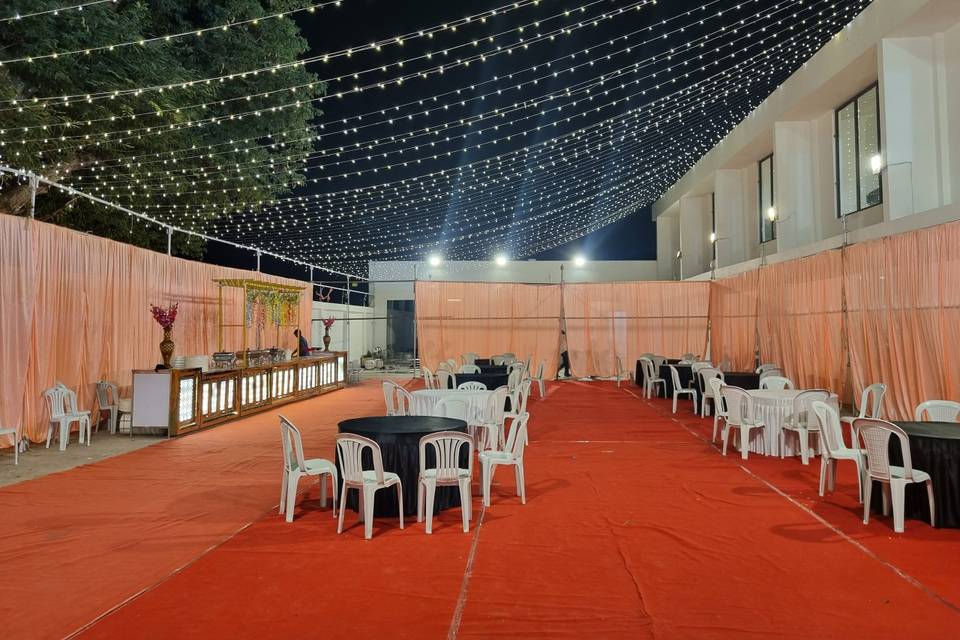 Lawn area