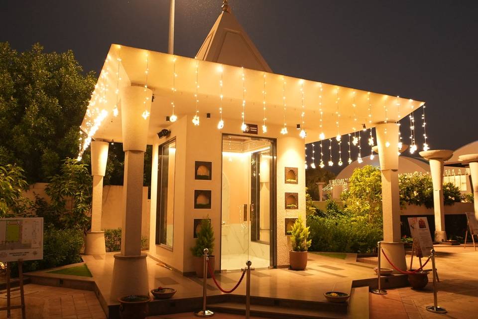 Lawn area