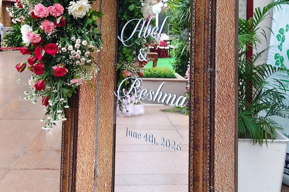Hotel Aketa Entrance