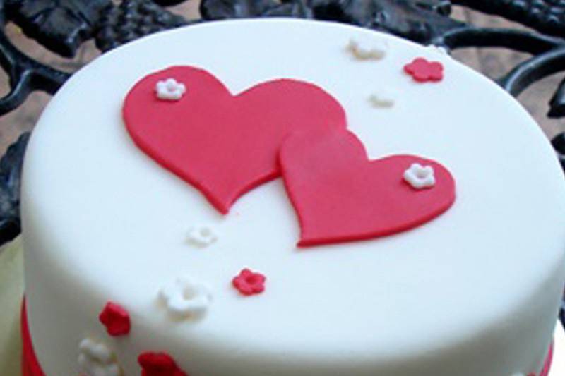 Love in hearts cake