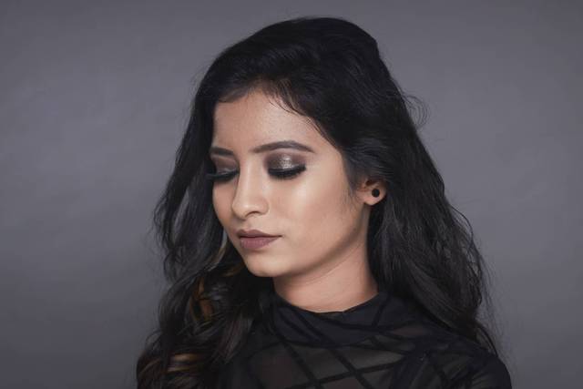 Party makeup