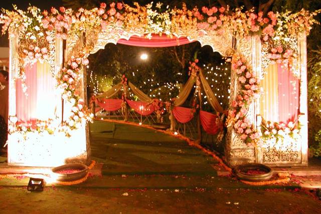 Istwal Wedding Planner & Caterer