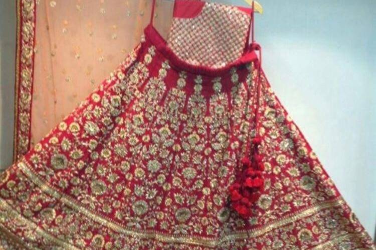 Designer lehengas