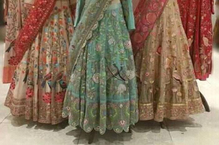 Designer lehengas