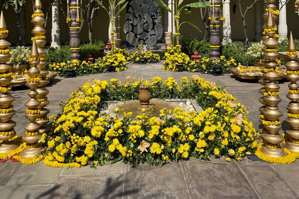 Fairmont Center Courtyard