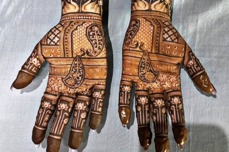Kalash mehandi