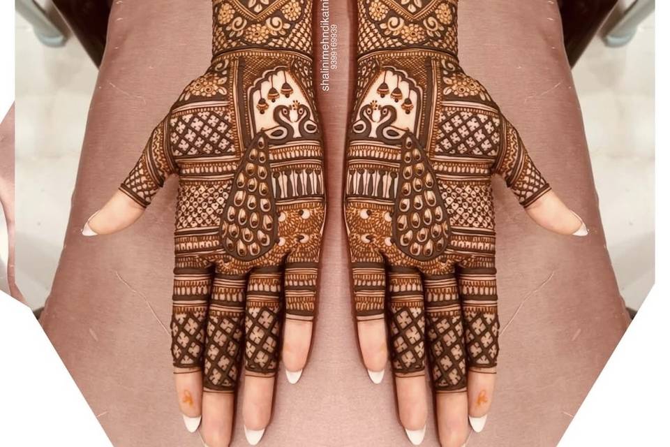Peacock mehandi
