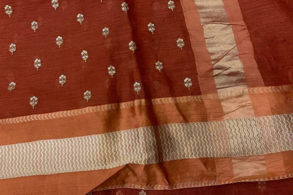 Saarang Sarees